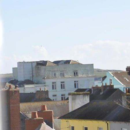 Caldey View Apartment เท็นบี ภายนอก รูปภาพ