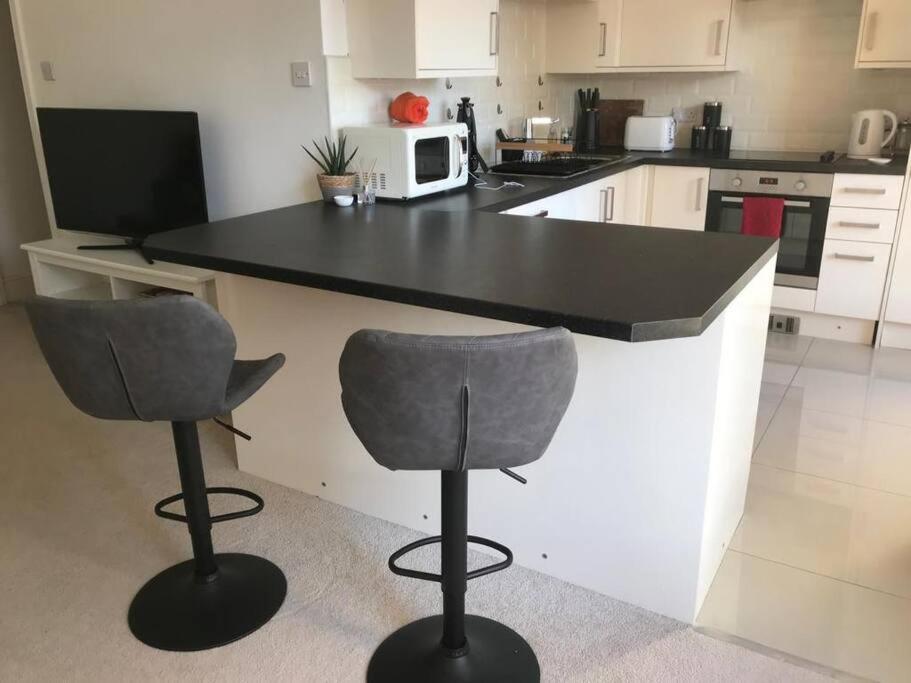 Caldey View Apartment เท็นบี ภายนอก รูปภาพ
